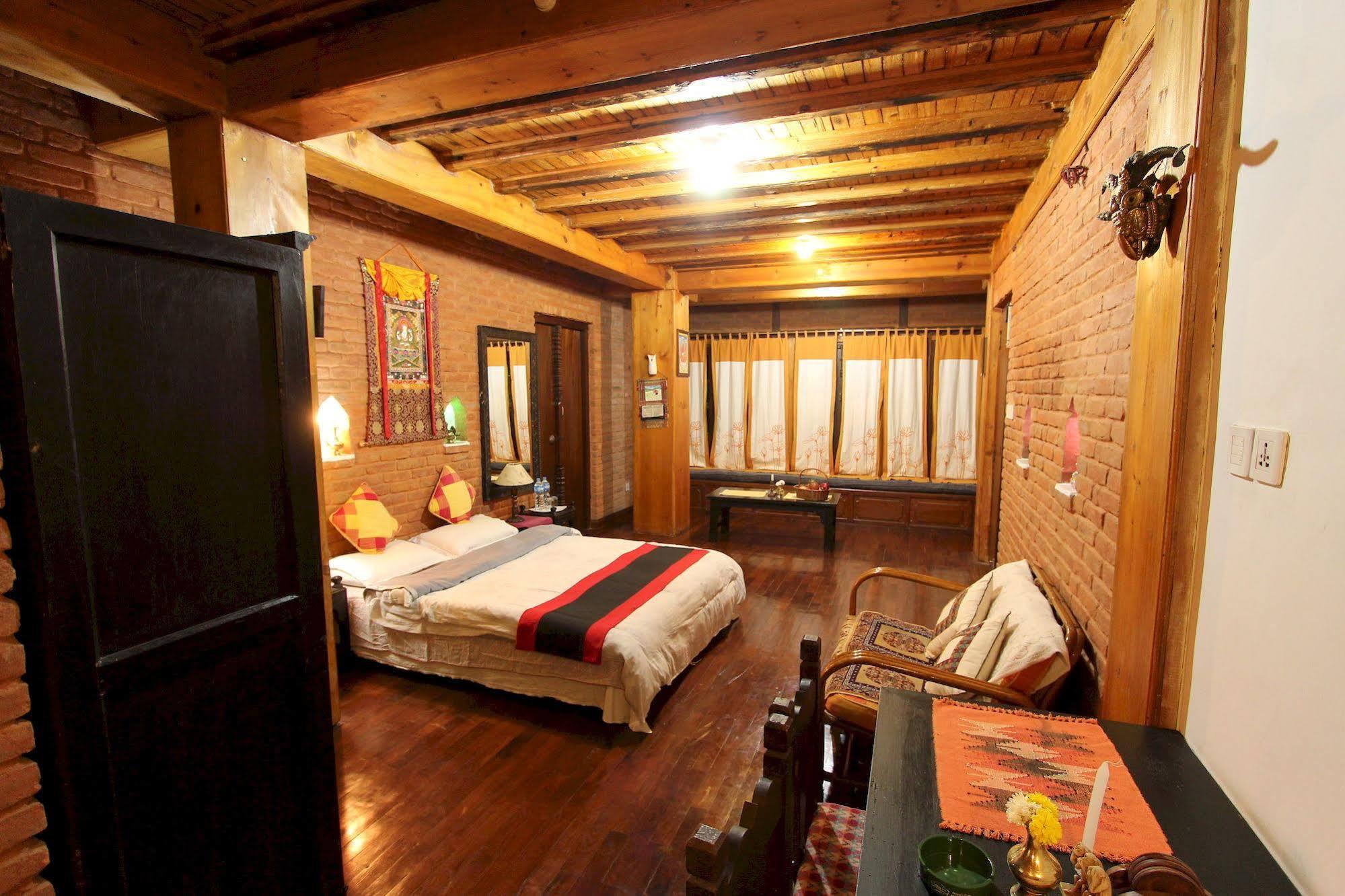 World Heritage Hotel And Apartments Kathmandu Exteriör bild