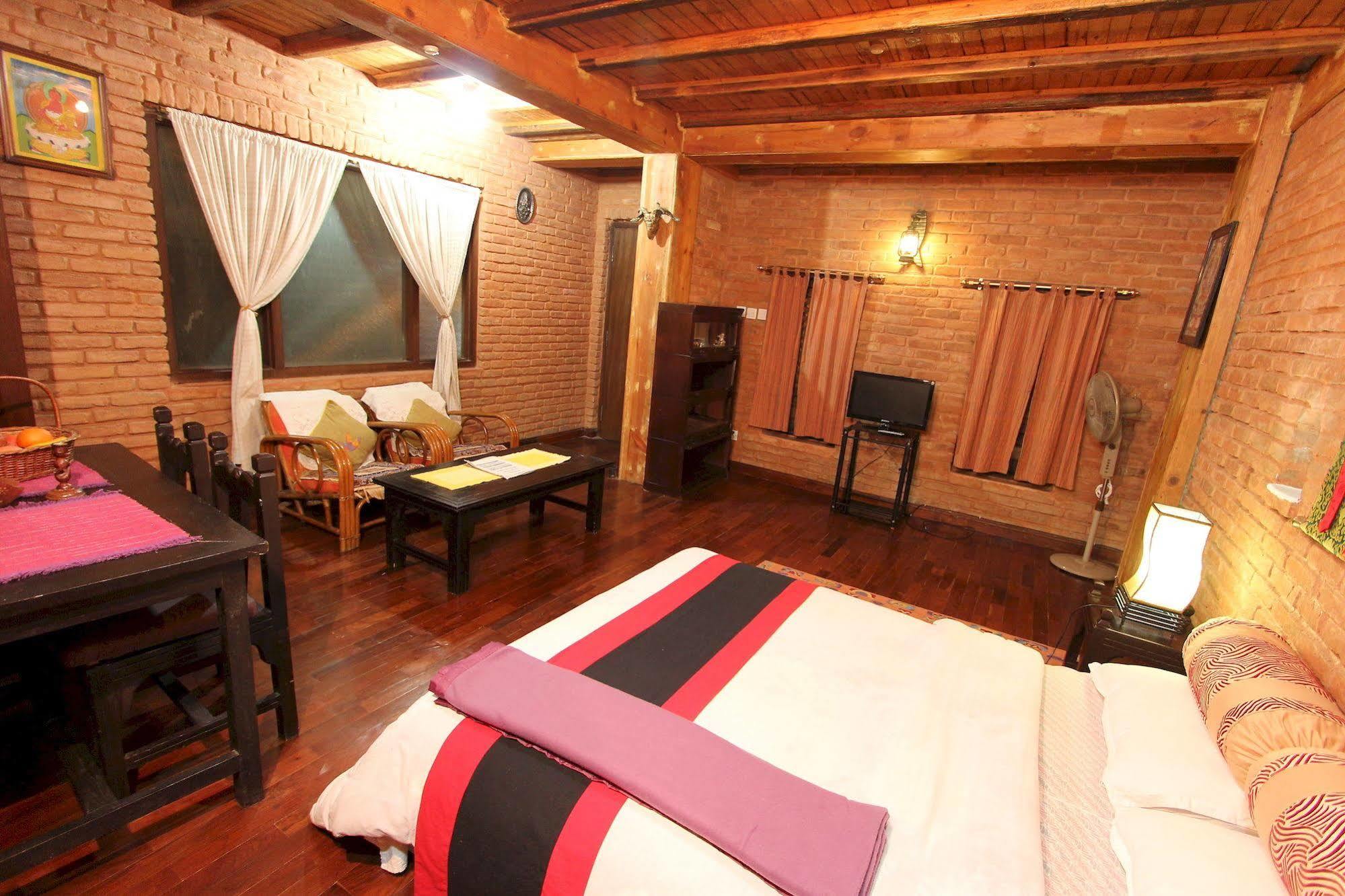 World Heritage Hotel And Apartments Kathmandu Exteriör bild